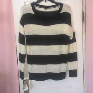 Black/white striped sweater